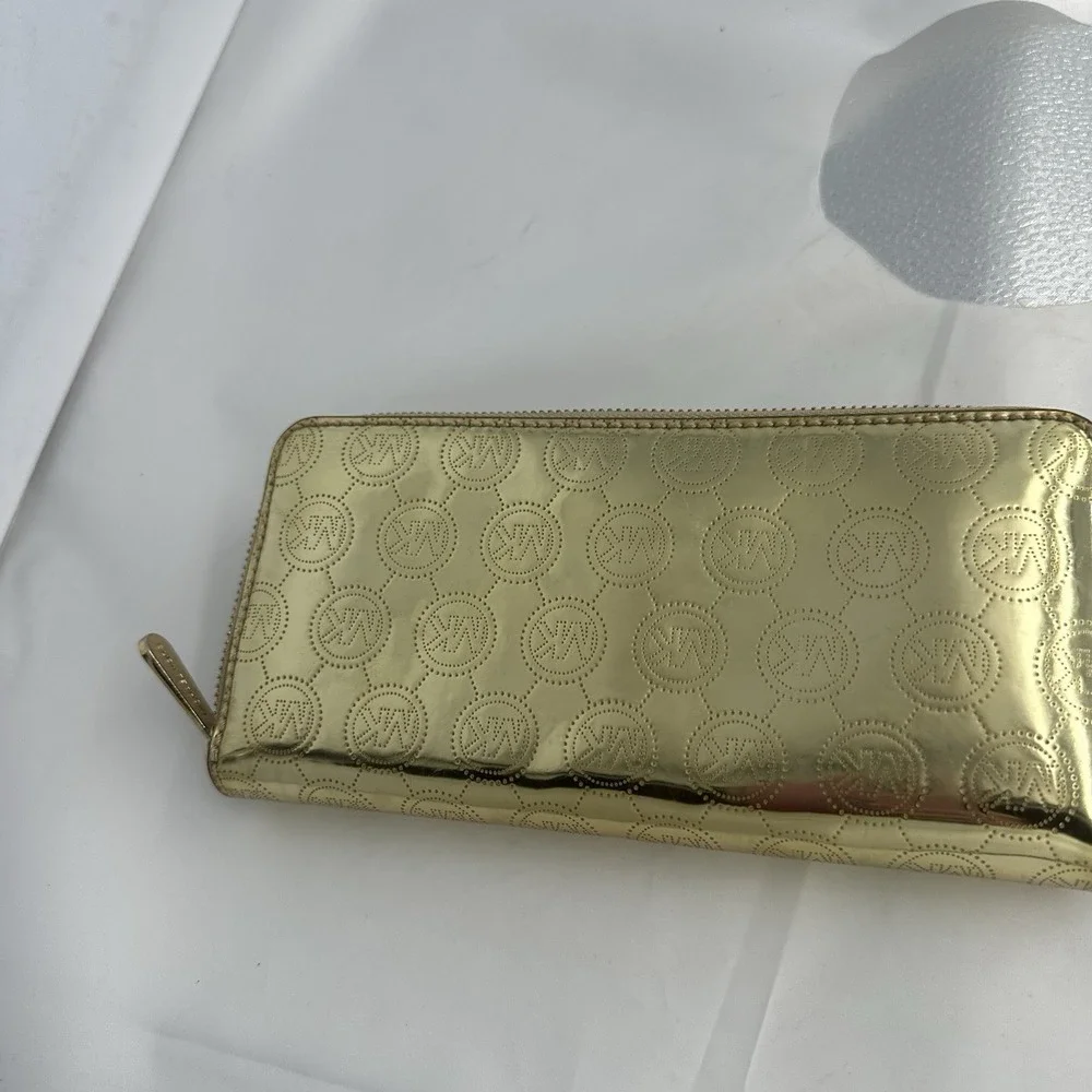 MICHAEL KORS Gold metallic leather Jet Set Zip Around Wallet